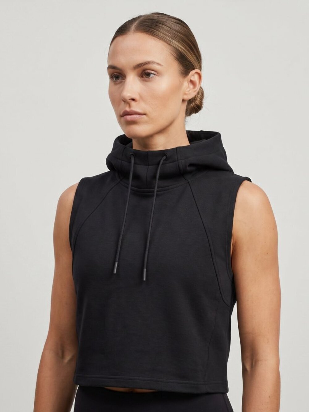 RIDE Cycle Club NWT Black Sleeveless‎ cropped Hoodie Top